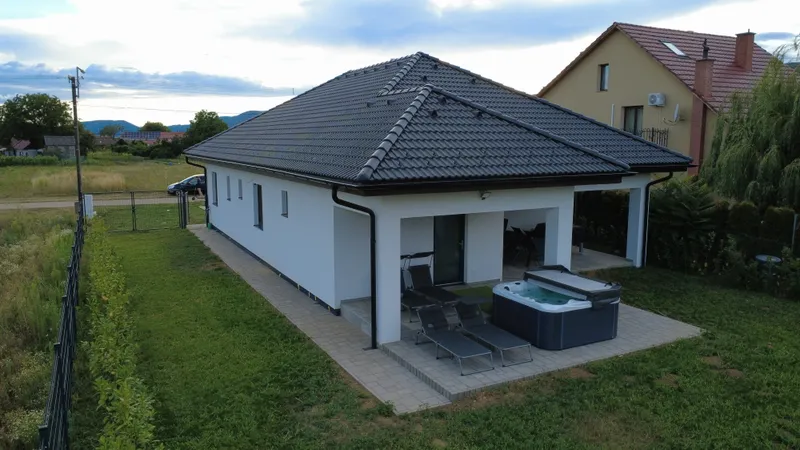 Exteriér domu 4